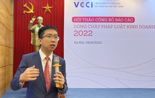 Chính sách pháp luật kinh doanh còn nhiều chồng chéo, vướng mắc