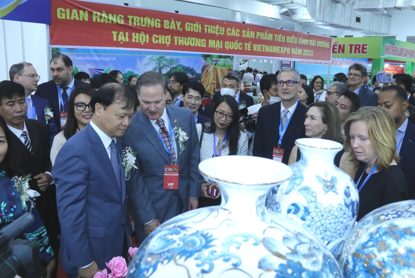 Hơn 500 doanh nghiệp trưng bày sản phẩm tại Vietnam Expo 2023