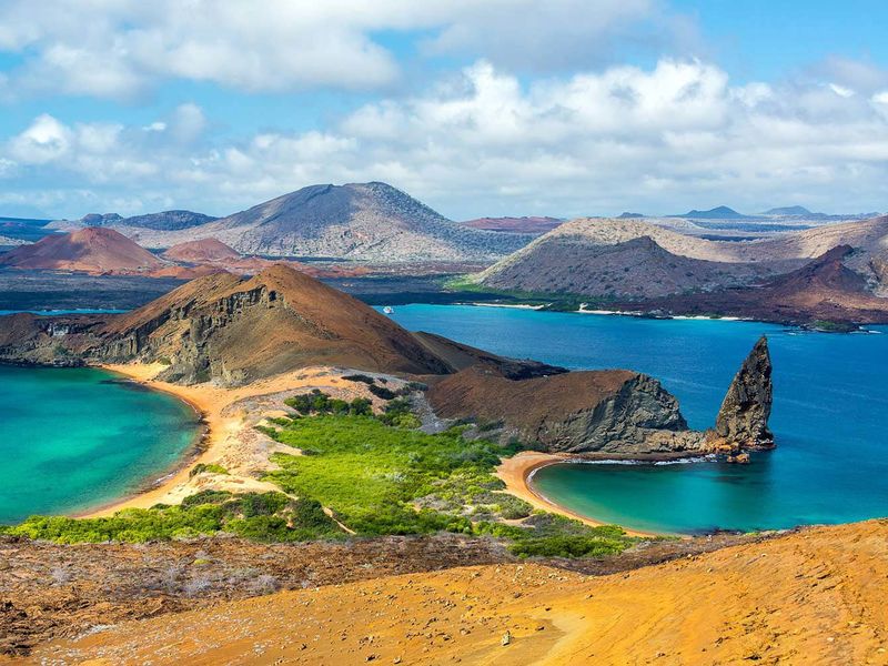 Đặc điểm địa chất đáng kinh ngạc của núi lửa Sierra Negra