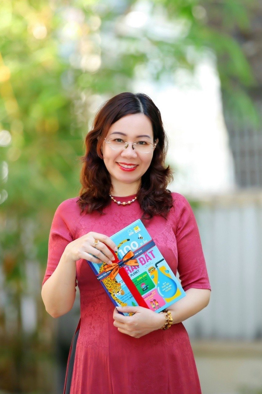 Cô giáo Vũng Tàu đưa “Người giàn khoan” vào sách giáo khoa