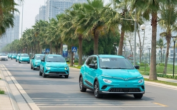 Nikkei Asia: Giá điện ổn định giúp xe điện trở thành lựa chọn tối ưu hơn so với taxi chạy xăng