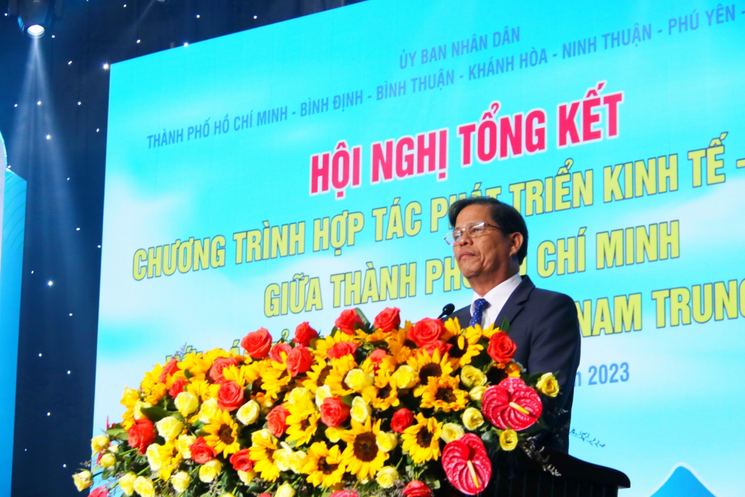 Hội nghị tổng kết Chương trình hợp tác phát triển kinh tế - xã hội giữa TP HCM với các tỉnh Nam Trung Bộ