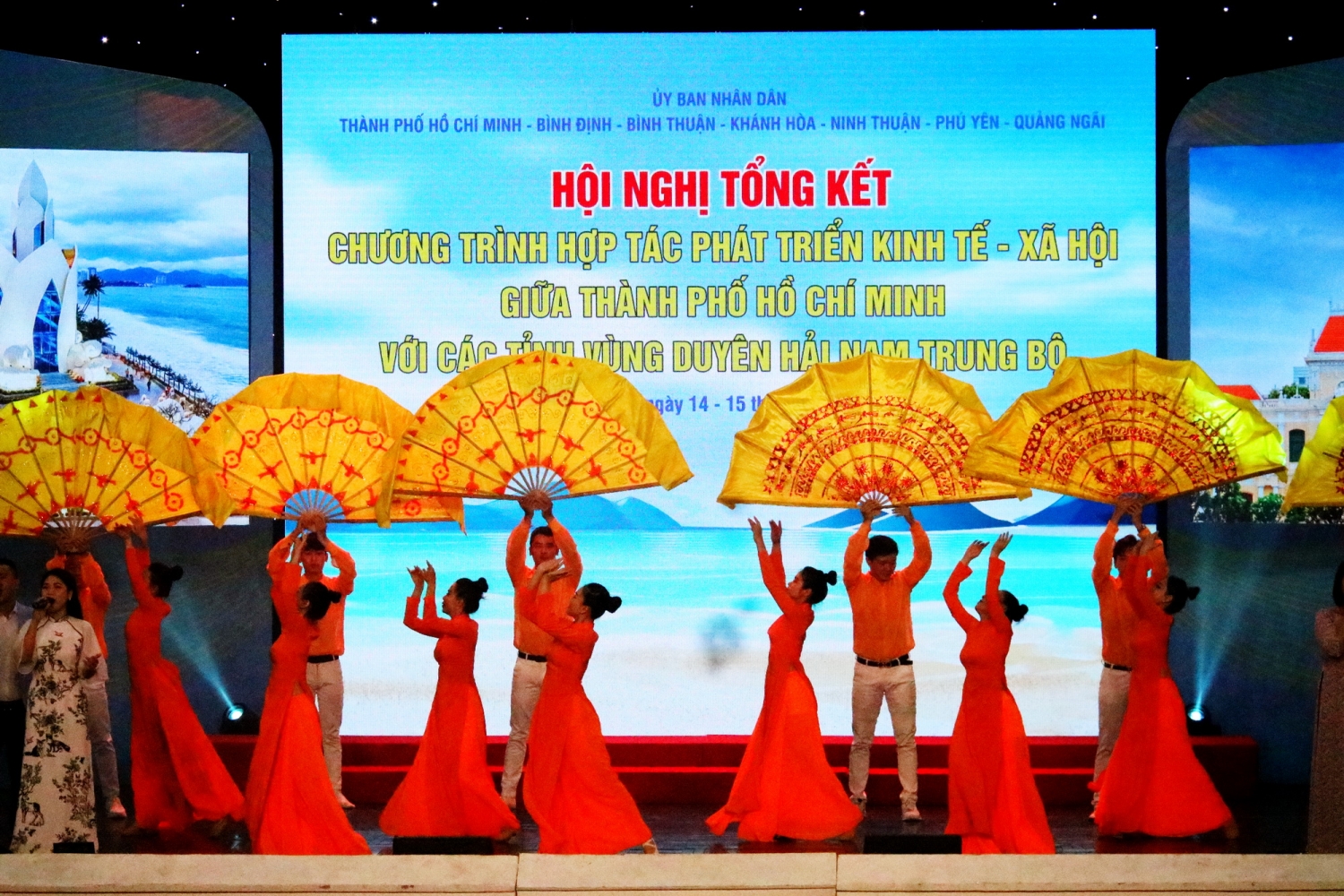 Hội nghị tổng kết Chương trình hợp tác phát triển kinh tế - xã hội giữa TP HCM với các tỉnh Nam Trung Bộ