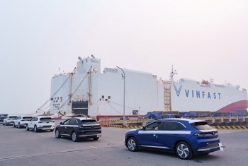 VinFast xuất khẩu 1.879 xe VF 8 tiếp theo tới Bắc Mỹ