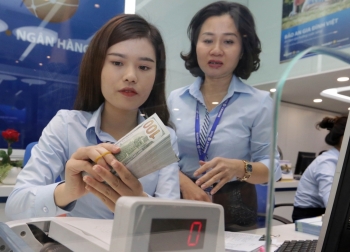 Thực hiện chính sách tiền tệ và quản lý ngoại tệ trong bối cảnh lạm phát có xu hướng tăng nhanh