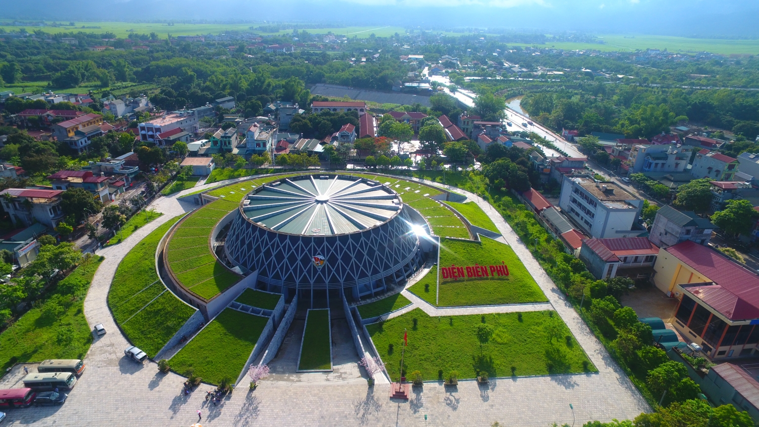 Một góc thành phố Điện Biên Phủ từ trên cao.