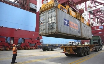 Tin tức kinh tế ngày 24/4: Khu vực đầu tư nước ngoài xuất siêu gần 14,1 tỷ USD