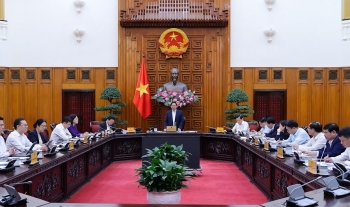 Thường trực Chính phủ làm việc với các bộ, ngành về lãi suất, trái phiếu doanh nghiệp và thị trường bất động sản