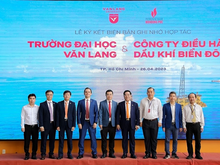 BIENDONG POC ký kết biên bản ghi nhớ hợp tác với trường Đại học Văn Lang