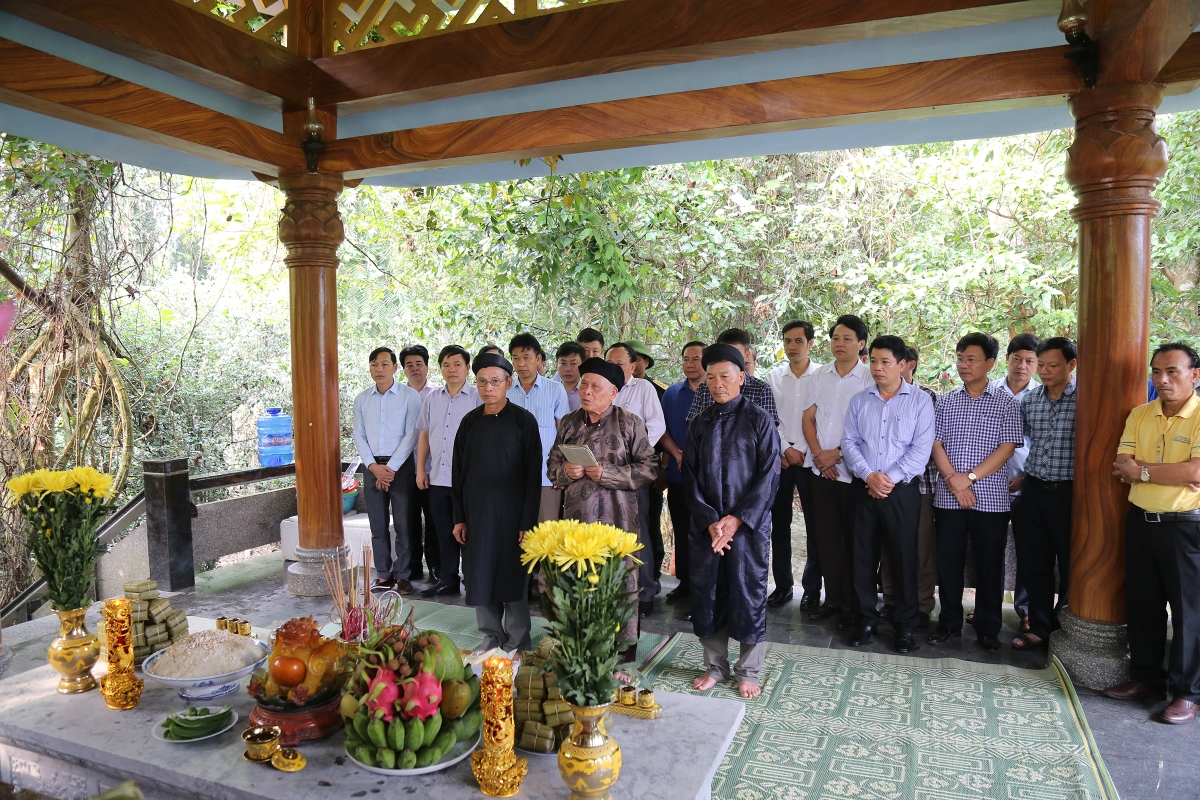 Nét văn hóa đặc sắc tại lễ hội rằm tháng ba Minh Hóa