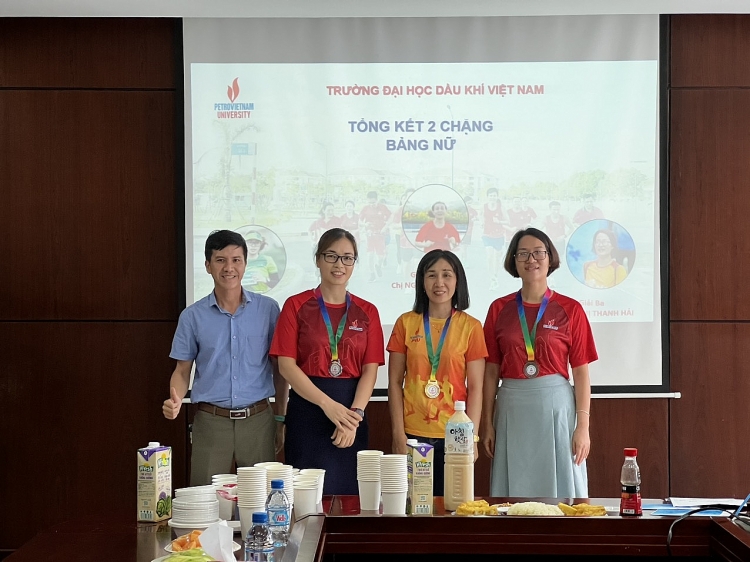 Công đoàn PVU tổng kết và trao Giải thưởng PVU - Mạnh mẽ