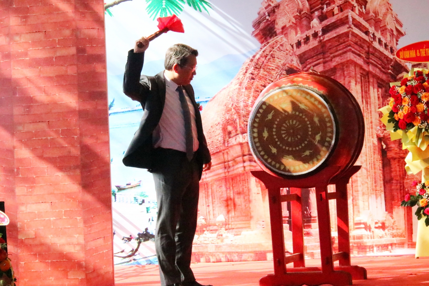 Khai mạc Lễ hội Tháp Bà Ponagar 2023 Khai mạc Lễ hội Tháp Bà Ponagar 2023