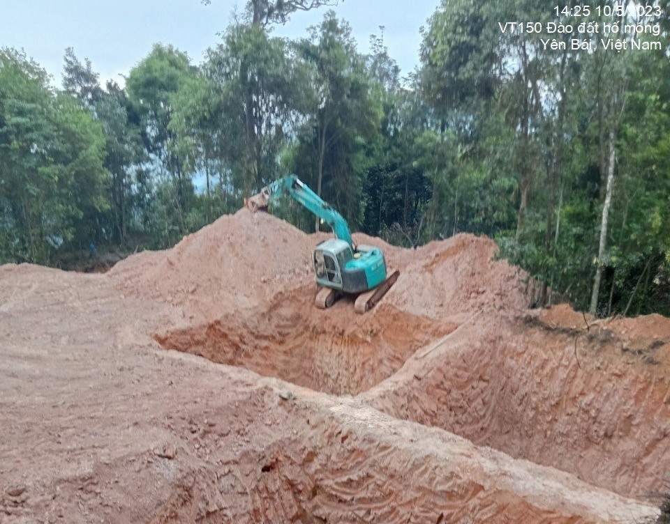 Đốc thúc tiến độ cụm dự án truyền tải điện giải tỏa công suất thủy điện khu vực Tây Bắc