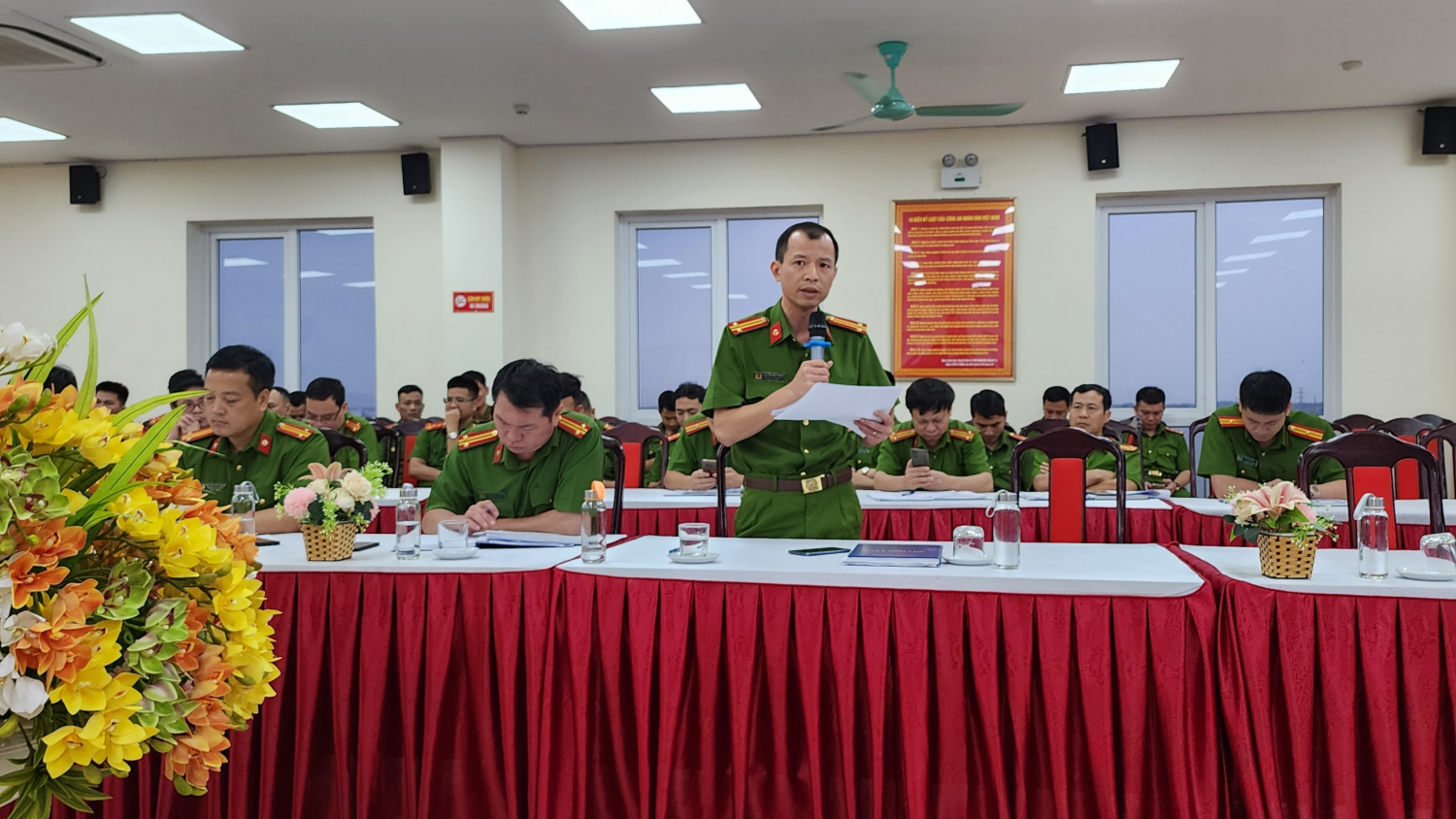 Quận Bắc Từ Liêm (Hà Nội): Cao điểm cấp CCCD gắn chip và kích hoạt định danh điện tử