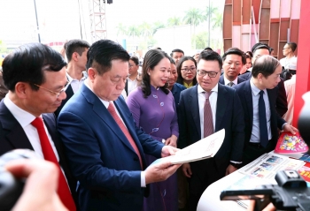 Lấy tư tưởng Hồ Chí Minh làm kim chỉ nam, báo chí cách mạng Việt Nam tham gia tích cực, hiệu quả vào xây dựng Đảng, Nhà nước và nâng cao quyền làm chủ của nhân dân