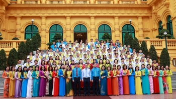 Chủ tịch nước Võ Văn Thưởng gặp mặt 133 điển hình tiên tiến trong học tập và làm theo Bác