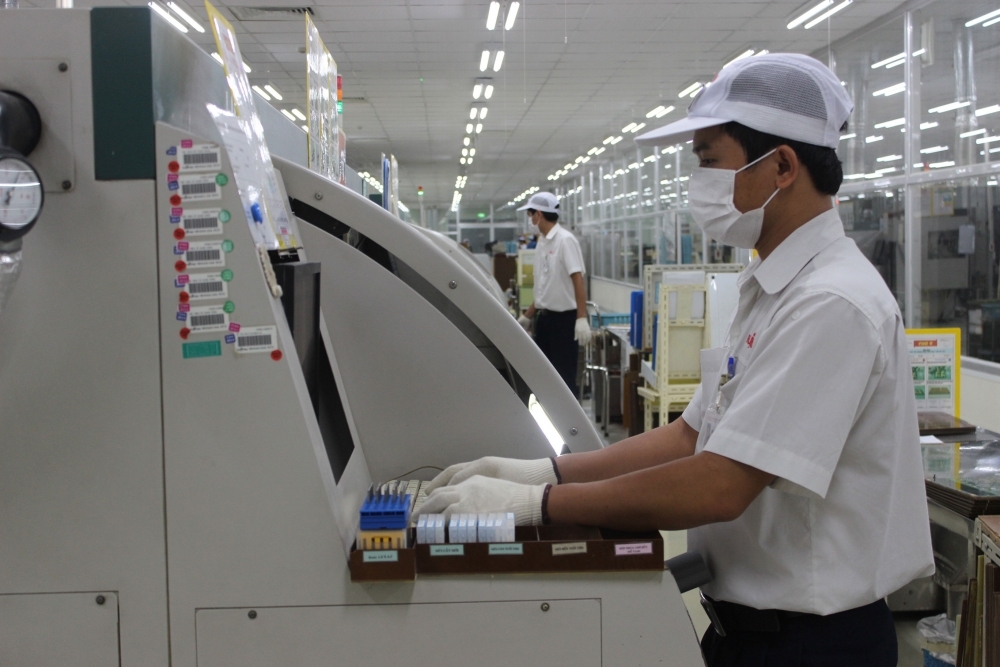 Thu hút đầu tư nước ngoài: Đừng chỉ nhìn vào “mặt trái” của tấm huy chương