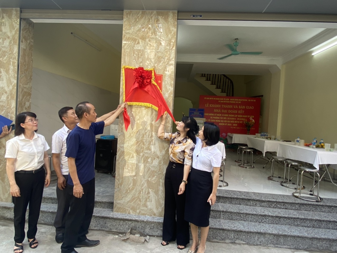 Phường Tây Mỗ (Hà Nội): Tổ chức lễ khánh thành và bàn giao nhà Đại đoàn kết