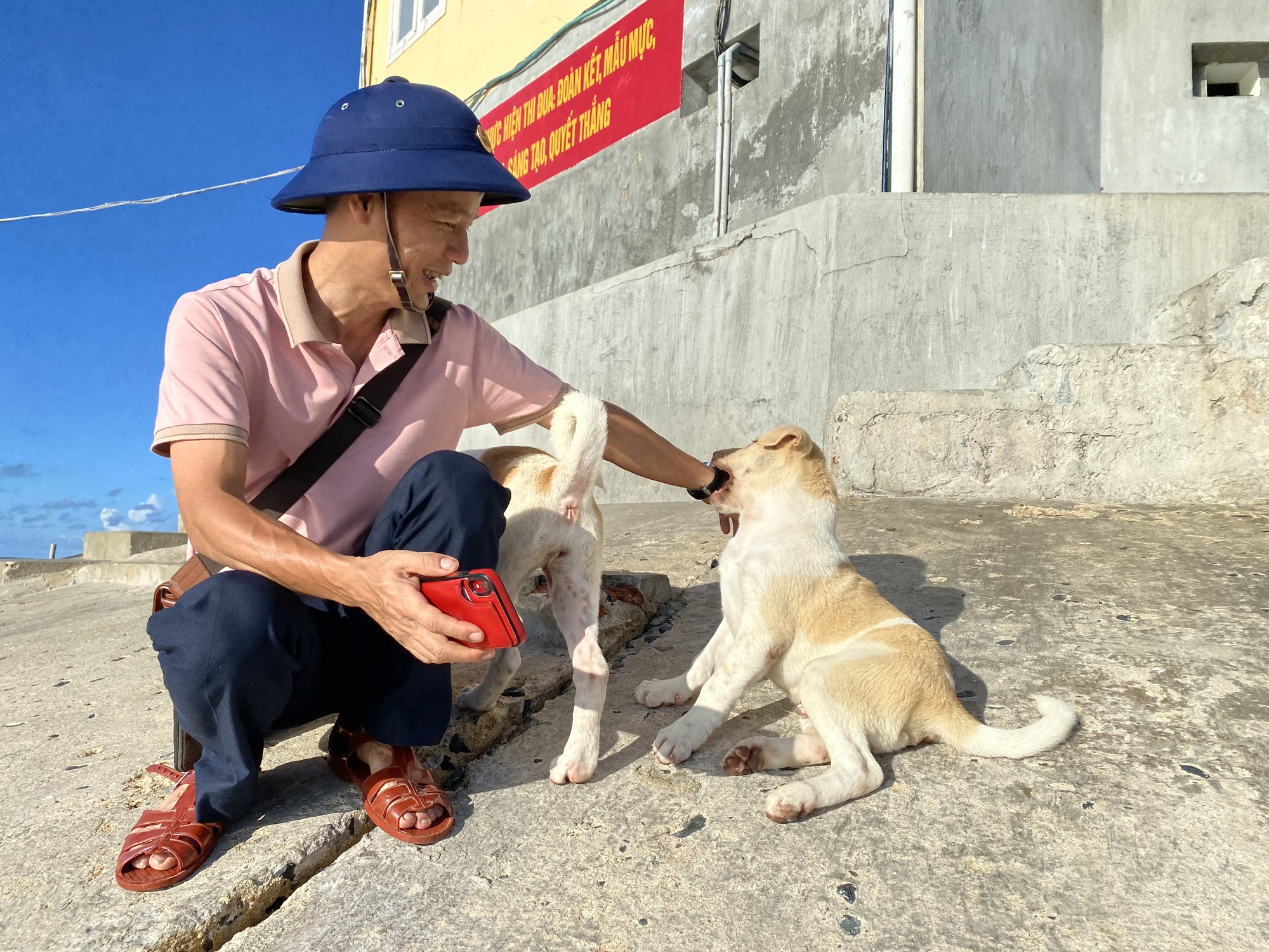 Những 