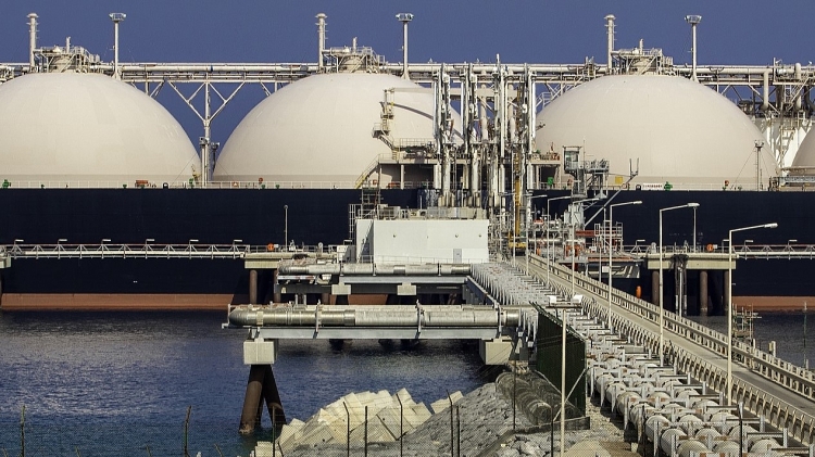 Cuộc đua giành các hợp đồng LNG dài hạn