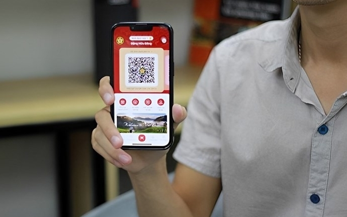 Hà Nội: Công chức, viên chức, người lao động phải kích hoạt tài khoản định danh điện tử