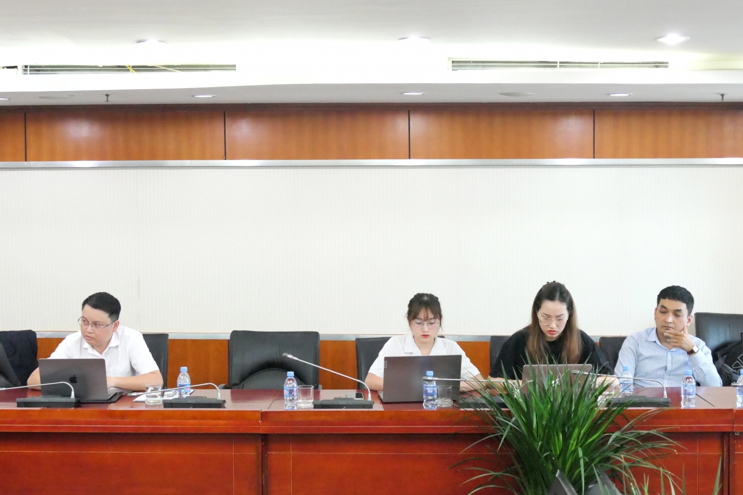 (LIVE) Tọa đàm "Dự thảo Luật Đấu thầu (sửa đổi) và tác động đối với các doanh nghiệp"
