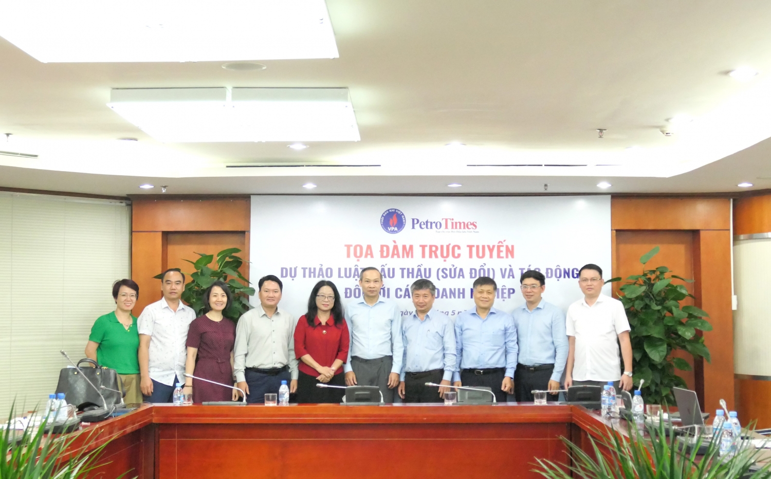 (LIVE) Tọa đàm "Dự thảo Luật Đấu thầu (sửa đổi) và tác động đối với các doanh nghiệp"