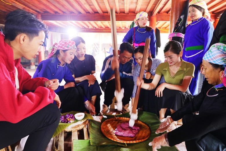 Chinh phục Fansipan, “đỉnh Everest” của Đông Dương