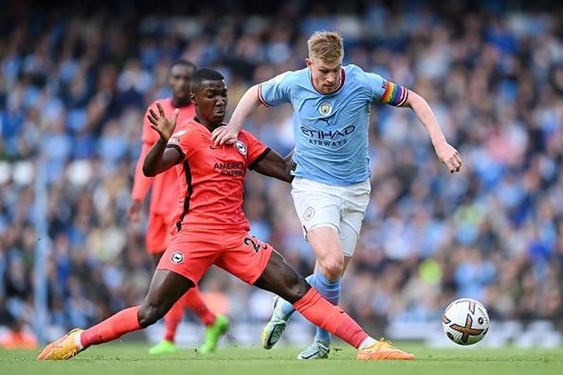 Lịch thi đấu bóng đá hôm nay 24/5: Tân vương Man City đấu bù