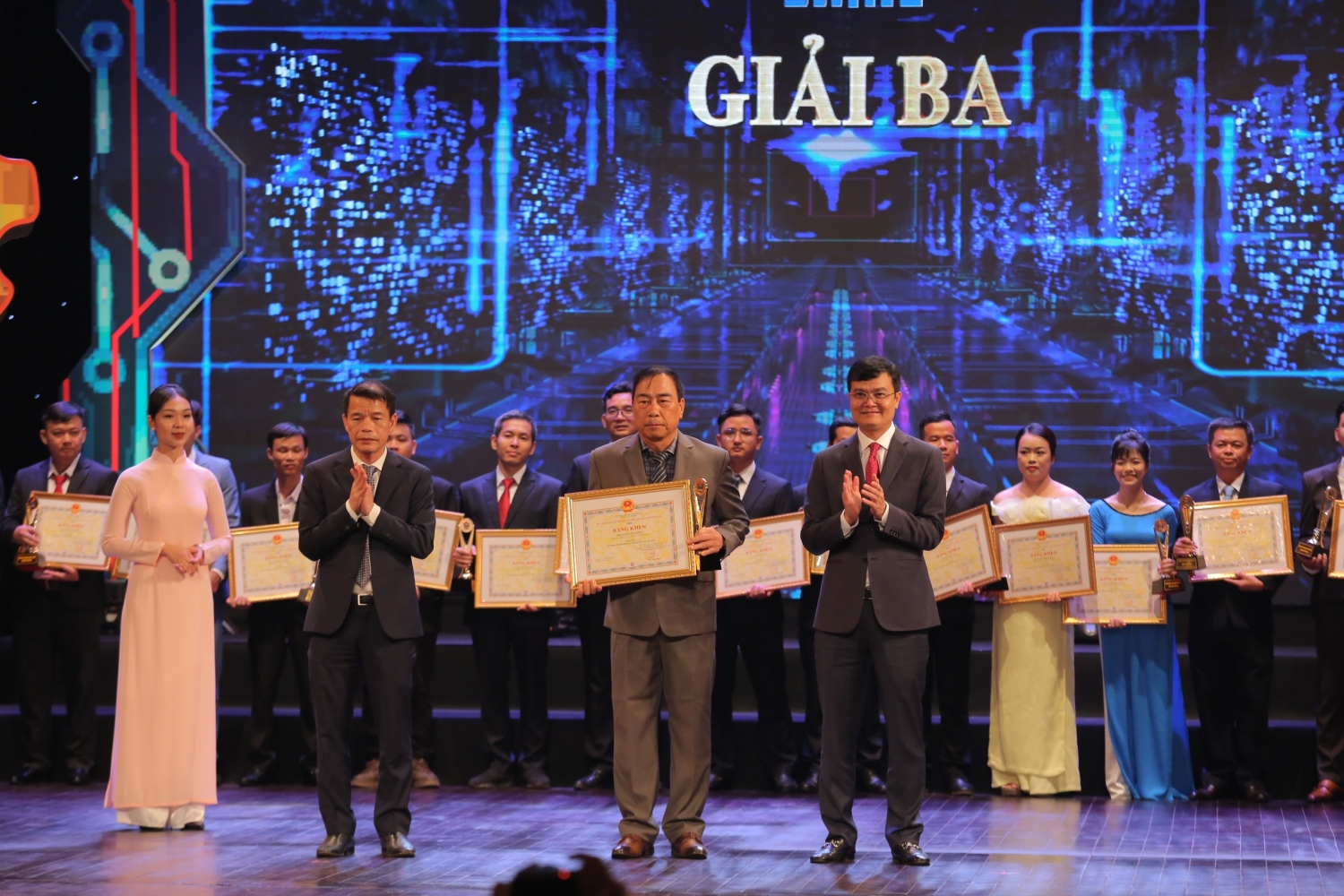 5 công trình khoa học ngành Dầu khí đạt giải thưởng VIFOTEC năm 2022