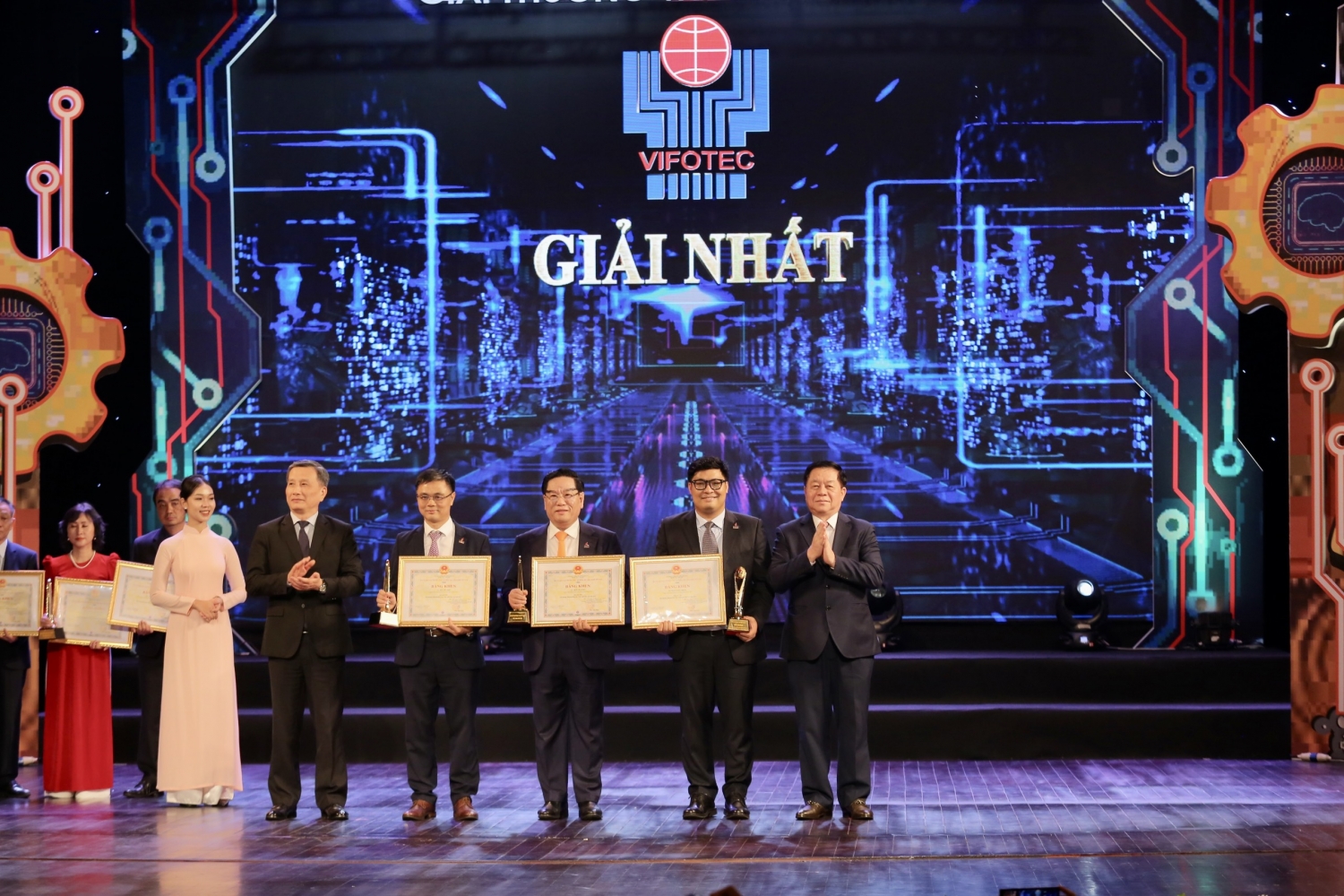 5 công trình khoa học ngành Dầu khí đạt giải thưởng VIFOTEC năm 2022