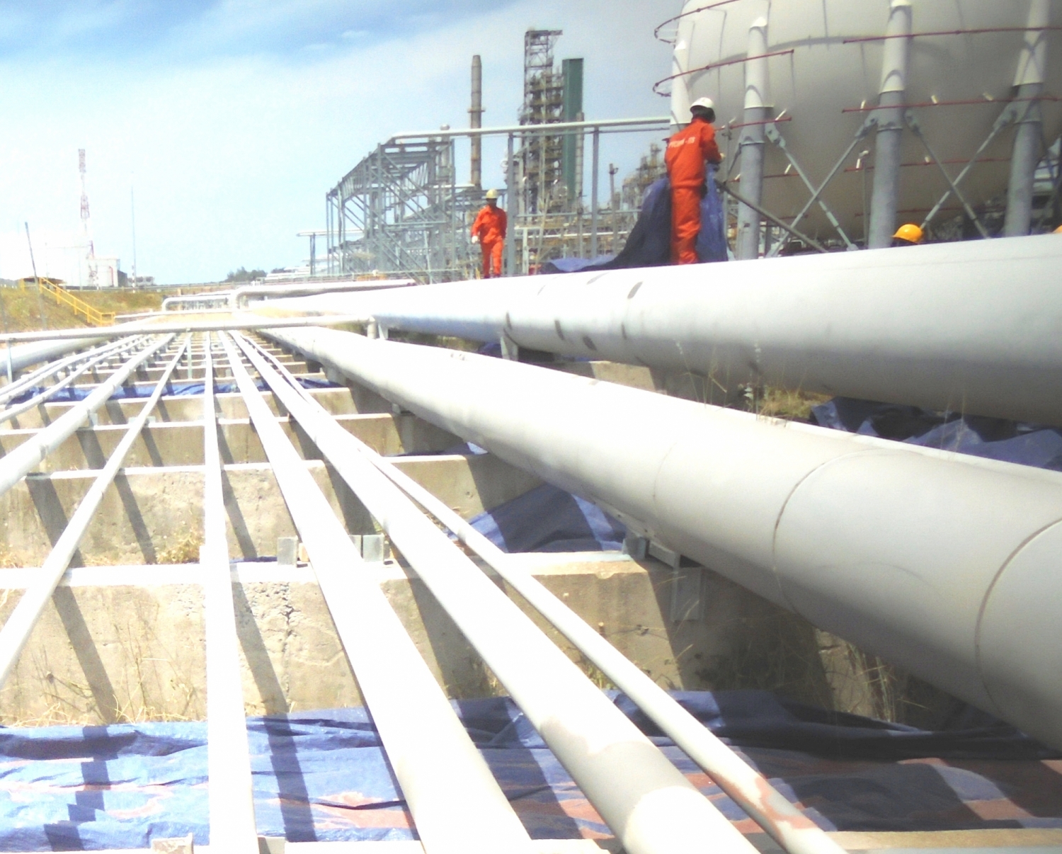 PVChem tham gia bảo dưỡng các công trình Dầu khí