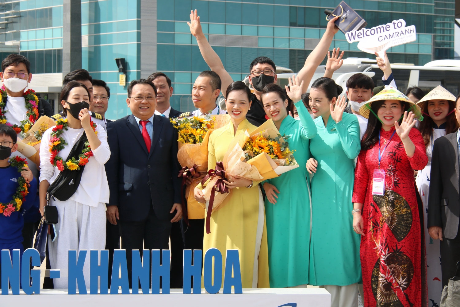 Hội nghị “Kết nối Khánh Hòa với các đối tác quốc tế: Khát vọng phát triển”