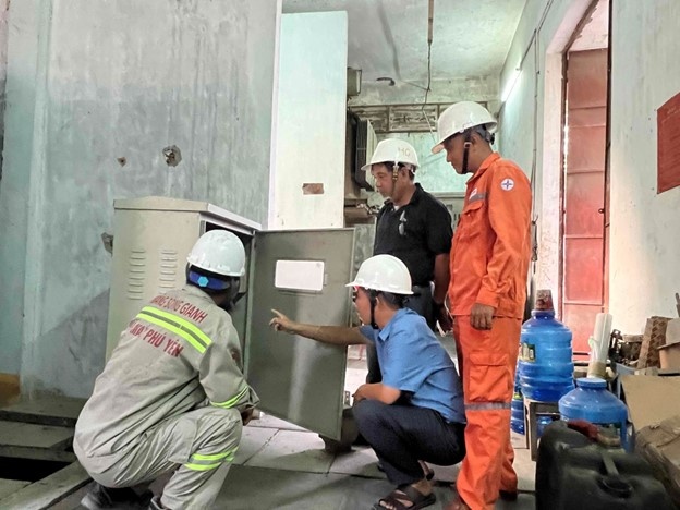 Doanh nghiệp đồng hành cùng tiết kiệm điện