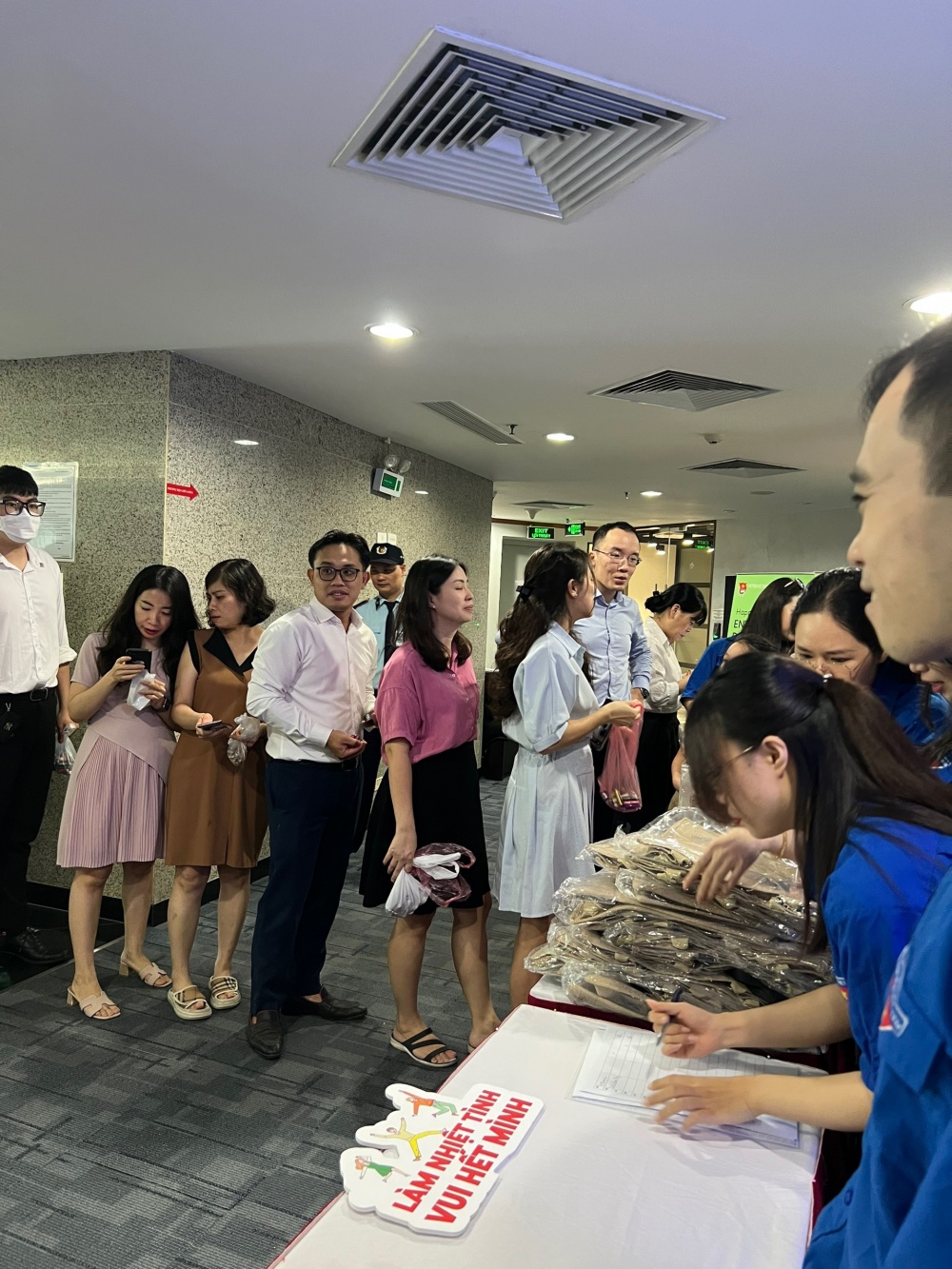 Đoàn Thanh niên PV Power “Đổi pin cũ- Nhận quà xanh” hưởng ứng ngày Môi trường Thế giới Đoàn Thanh niên PV Power “Đổi pin cũ- Nhận quà xanh” hưởng ứng ngày Môi trường Thế giới