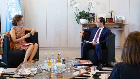 Bộ trưởng Ngoại giao Bùi Thanh Sơn gặp Tổng giám đốc UNESCO Audrey Azoulay