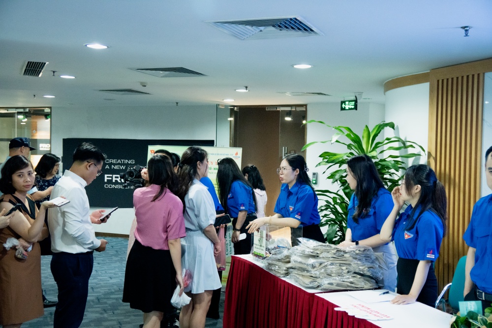 Đoàn Thanh niên PV Power “Đổi pin cũ- Nhận quà xanh” hưởng ứng ngày Môi trường Thế giới