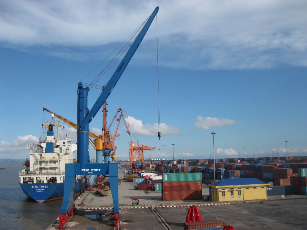 Kỳ 4: Đừng ép doanh nghiệp “tự buộc chân mình”