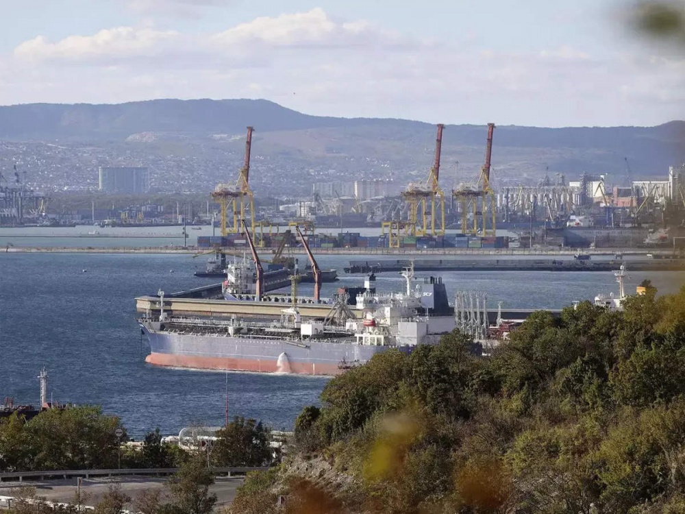 Nga mời Ấn Độ và Trung Quốc thay thế phương Tây trong các dự án dầu khí Nga mời Ấn Độ và Trung Quốc thay thế phương Tây trong các dự án dầu khí