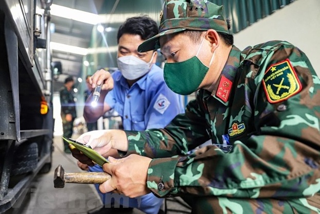Cho phép lực lượng công an, quân đội tham gia hỗ trợ đăng kiểm