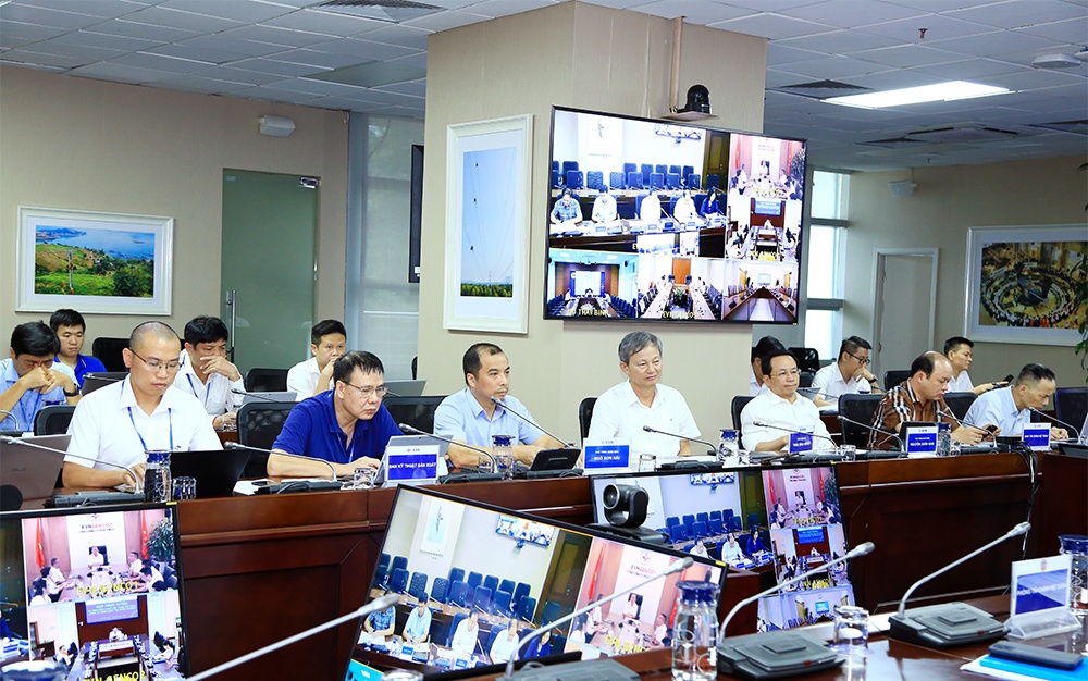 EVN và Tổng công ty Đông Bắc làm việc về đảm bảo than cho sản xuất điện trong tháng cao điểm mùa khô 2023