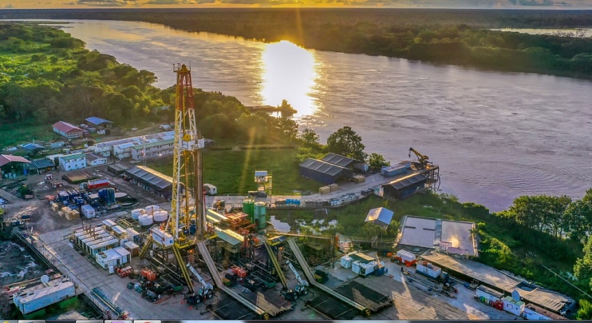 Người biểu tình Peru trả tự do cho hai tàu chở dầu