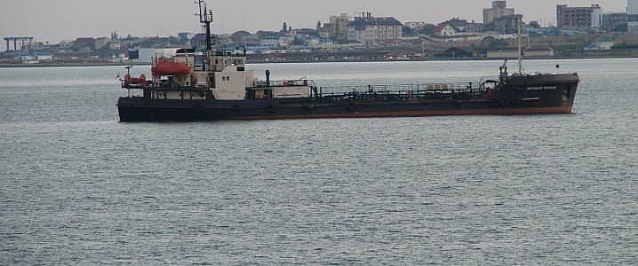 Tổng thống Putin tức giận trước vụ tràn dầu trên sông Lena