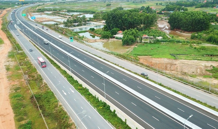 Tháo gỡ vướng mắc đầu tư xây dựng công trình giao thông đường bộ