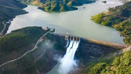Đảm bảo thuỷ điện Đakđrinh an toàn trước động đất liên hoàn