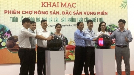 Phiên chợ nông sản, đặc sản vùng miền 2023 tại Hà Nội: Nền tảng giao thương thăng hoa giữa nguồn cung và nhu cầu tiêu dùng