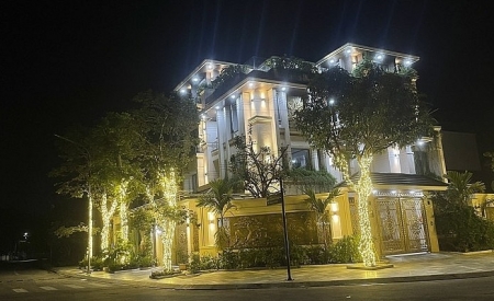 Xót xa khi vẫn còn tình trạng lãng phí điện