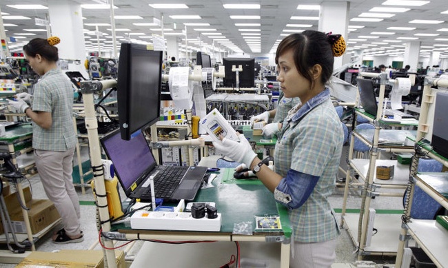Tin tức kinh tế ngày 23/6: Vượt điện thoại, xuất khẩu máy tính mang về 23 tỷ USD