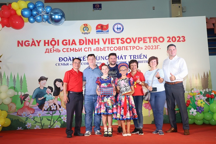 Ngày hội Gia đình Vietsovpetro 2023 - Đoàn kết cùng phát triển Ngày hội Gia đình Vietsovpetro 2023 - Đoàn kết cùng phát triển