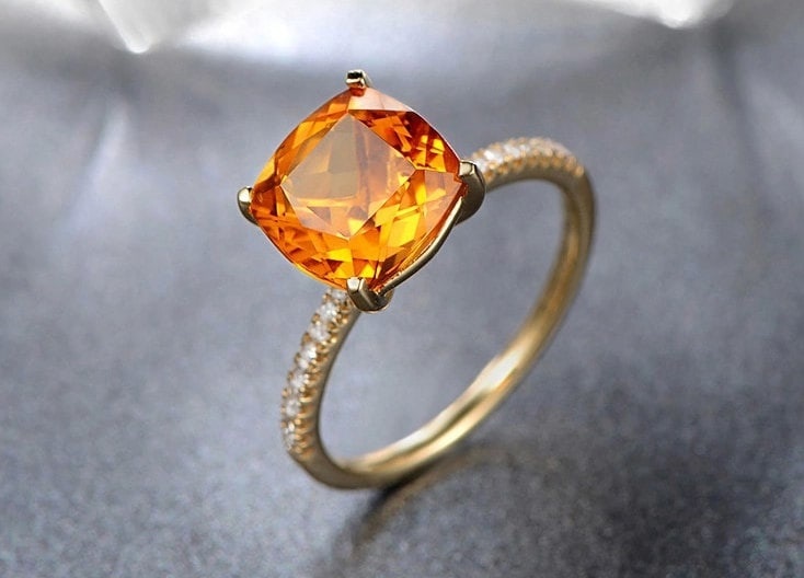 Top 4 loại đá quý giúp thu hút tiền tài, đem lại vận may tài chính